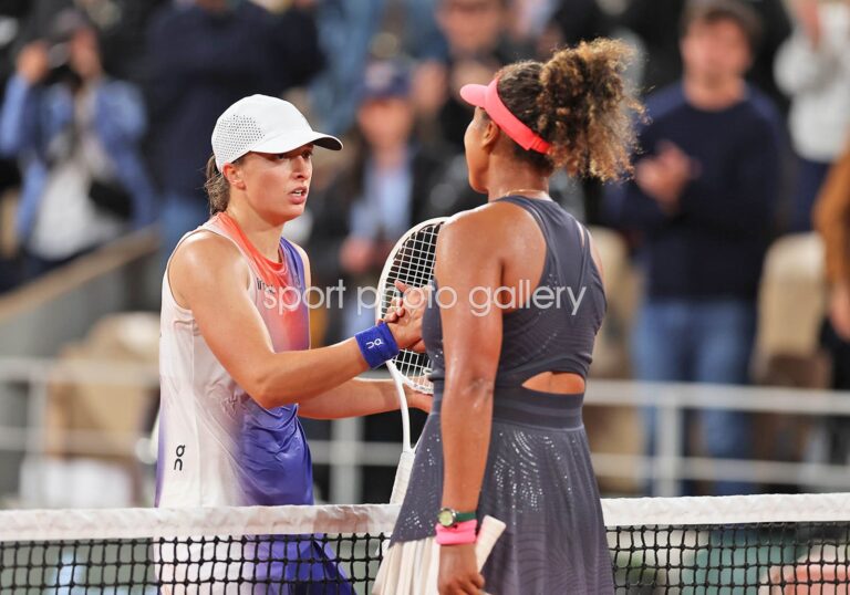 Iga Swiatek and Naomi Osaka